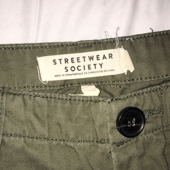 Cargo Pants - Picture 3 of 4